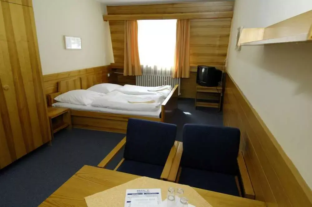 Photo 2 of HOTEL ČERNÁ BOUDA